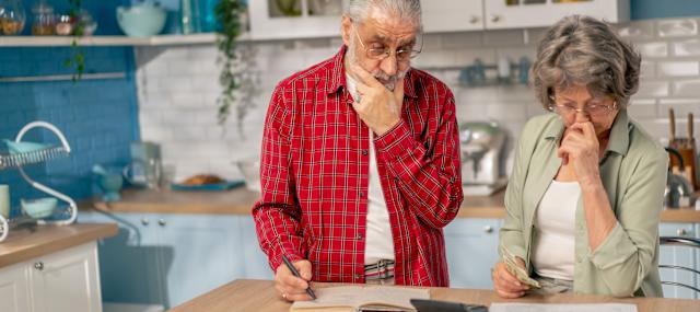 Why More Seniors Are Rethinking Their Insurance — And What You Need to Know Before You Decide